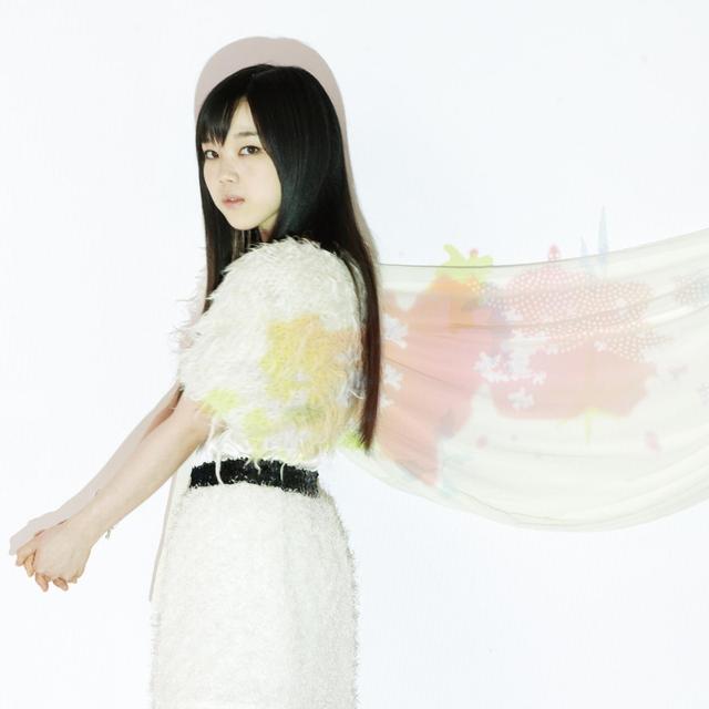 Album cover art for からっぽ