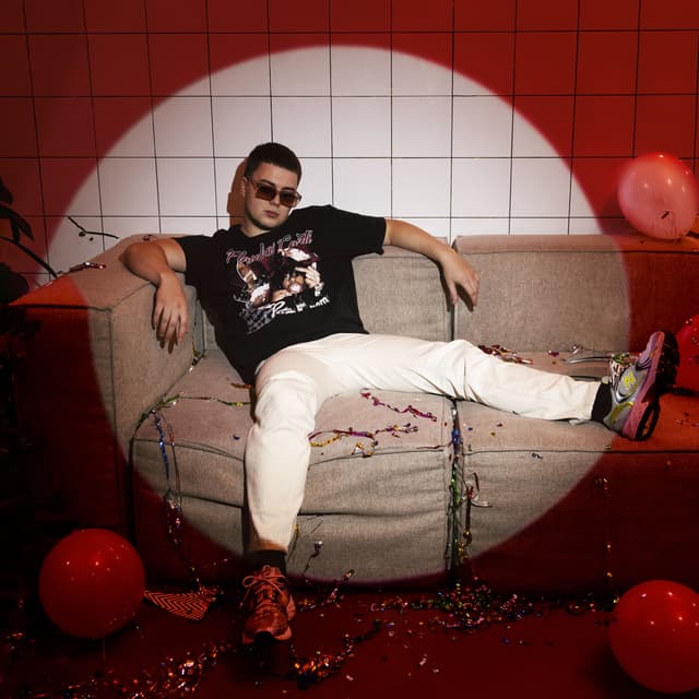 Album cover art for Вечеринка