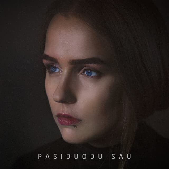 Album cover art for Pasiduodu sau
