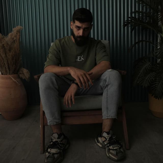 Album cover art for يا ماشي في الغربة