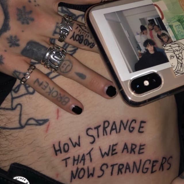 Album cover art for память