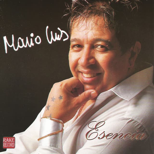 Album cover art for Esencia