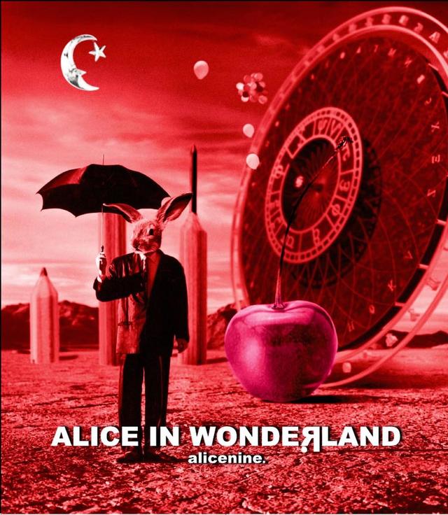 Album cover art for ALICE in WONDEЯLAND