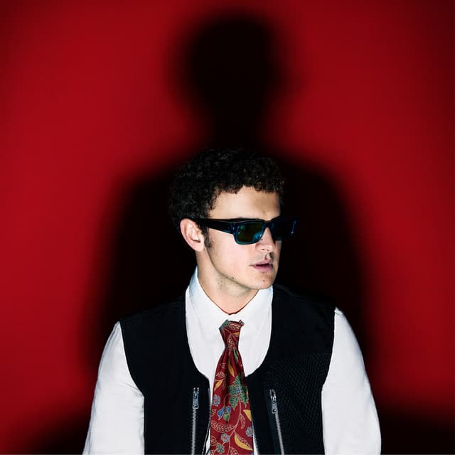 Album cover art for Beni Sevemiyosun
