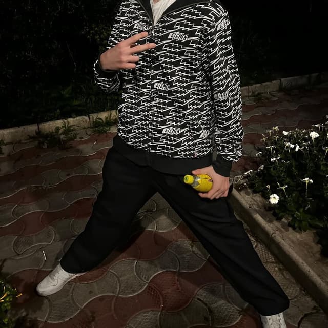 Album cover art for la cantina