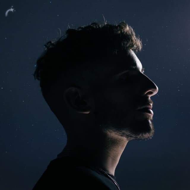 Album cover art for Asintomático