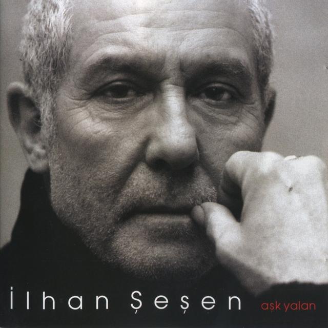 Album cover art for Aşk Yalan
