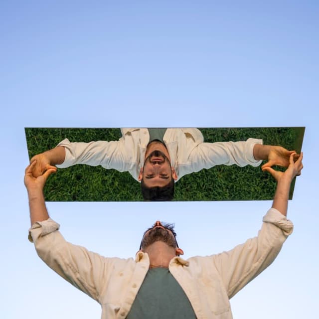Album cover art for כמה הרגלים