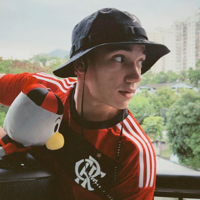 Album cover art for O Flamengo É um Time Abençoado