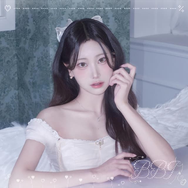 Album cover art for ♡%
