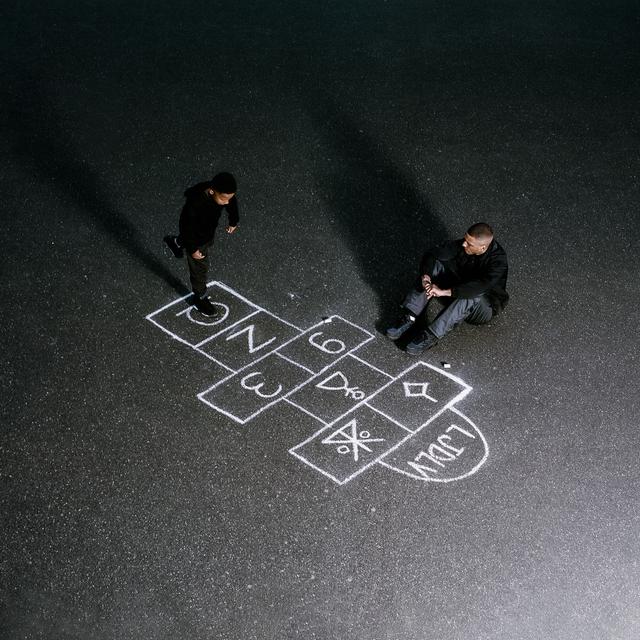 Album cover art for Le Jeu De La Vie