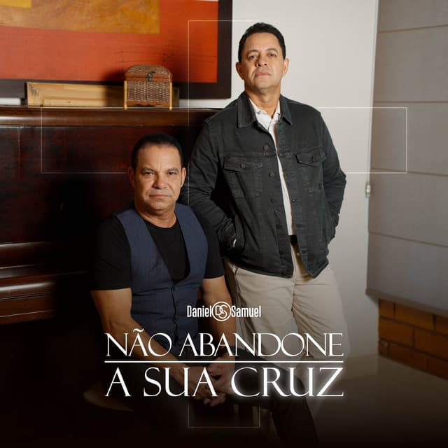 Album cover art for Não Abandone A Sua Cruz