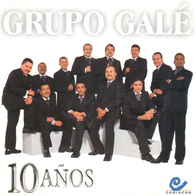 Album cover art for 10 Años