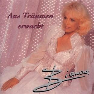 Album cover art for Aus Träumen Erwacht