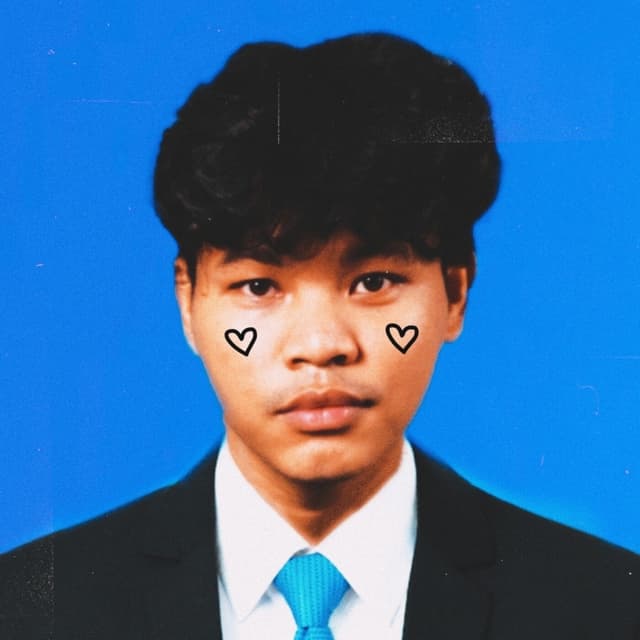 Album cover art for เพียงกับเธอ
