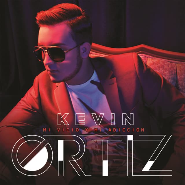 Album cover art for Mi Vicio y Mi Adicción