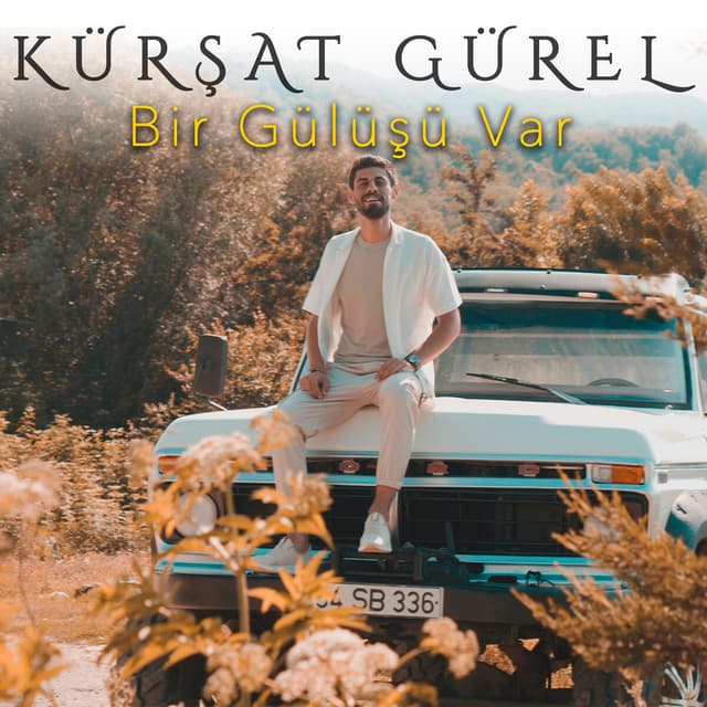 Album cover art for Bir Gülüşü Var
