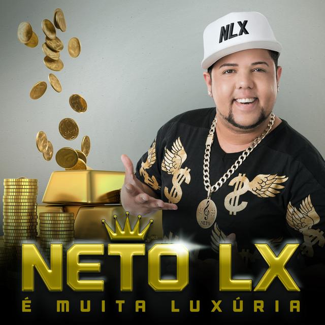 Album cover art for É Muita Luxúria