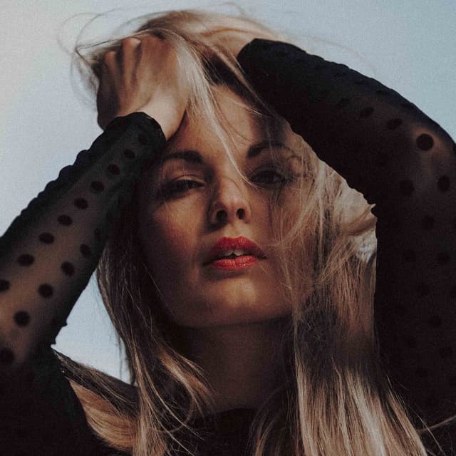 Album cover art for En Arrière