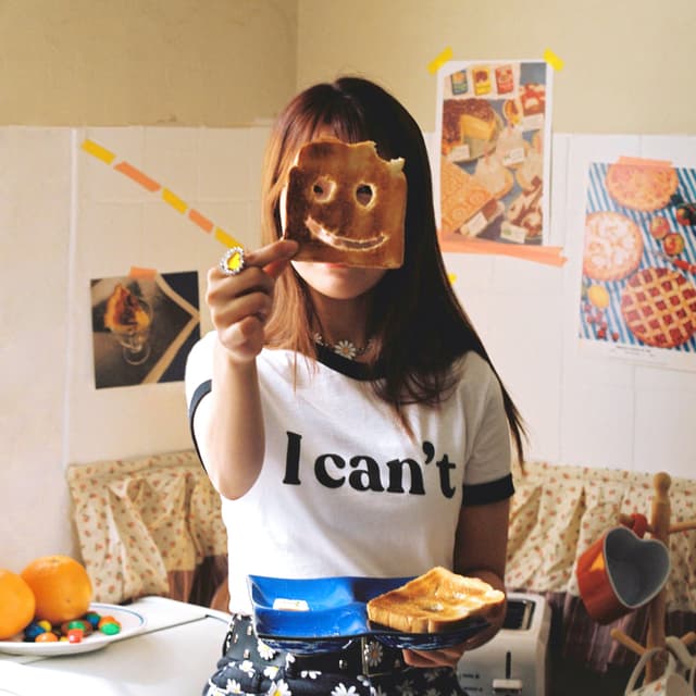 Album cover art for I can't tell you everything