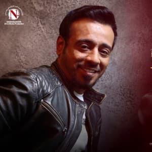 Album cover art for خالتك مو زينة