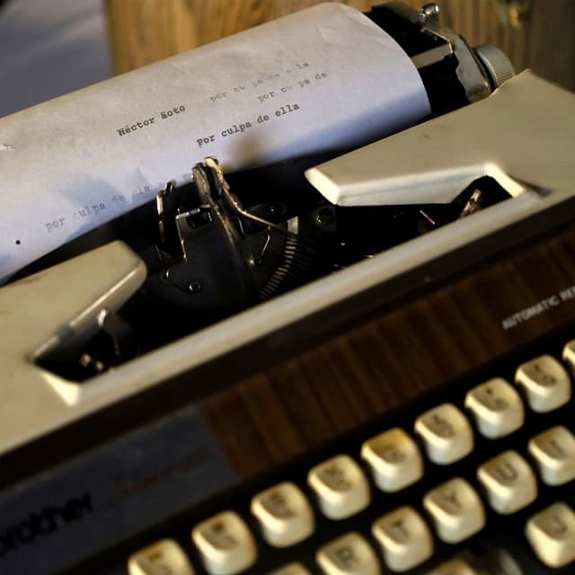 Album cover art for Por Culpa De Ella