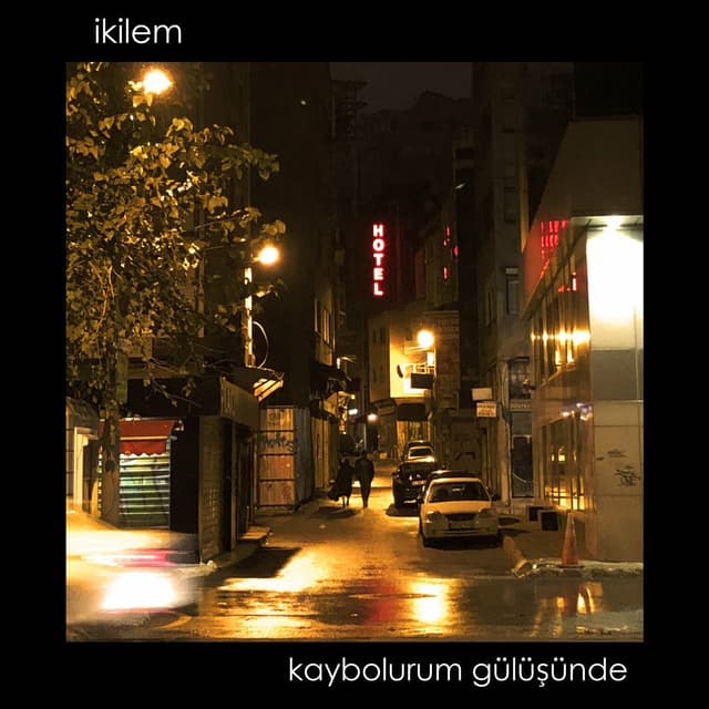 Album cover art for Kaybolurum Gülüşünde