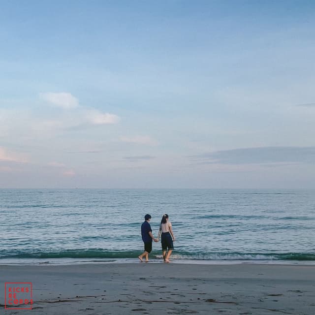 Album cover art for จีบใหม่