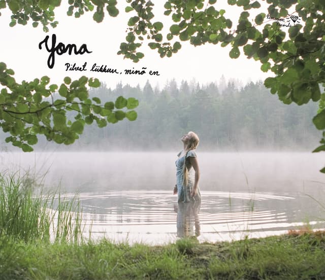Album cover art for Pilvet Liikkuu, Minä En