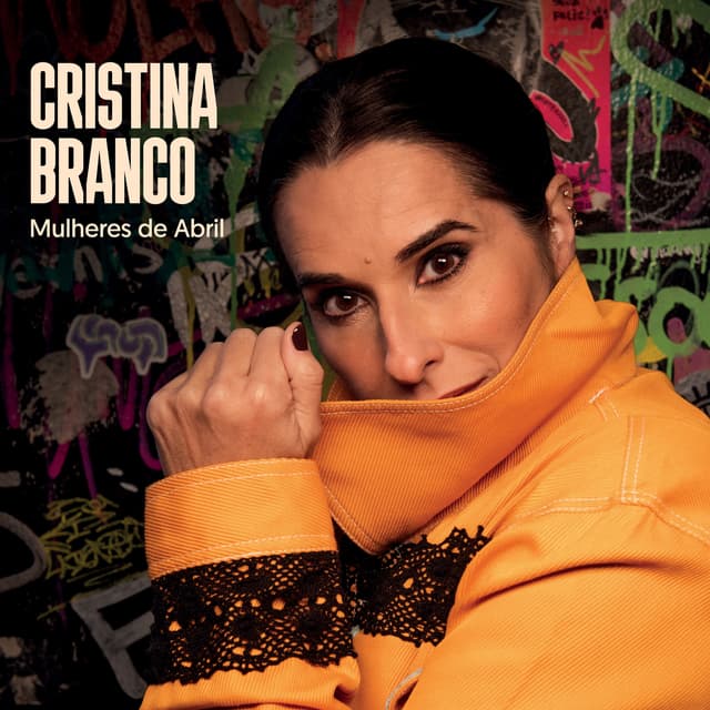 Album cover art for Mulheres de Abril
