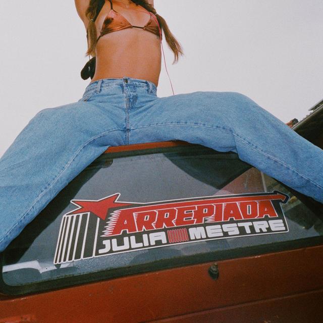 Album cover art for ARREPIADA