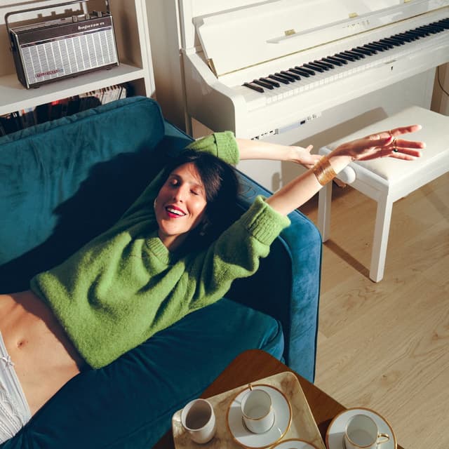 Album cover art for Je vous aime