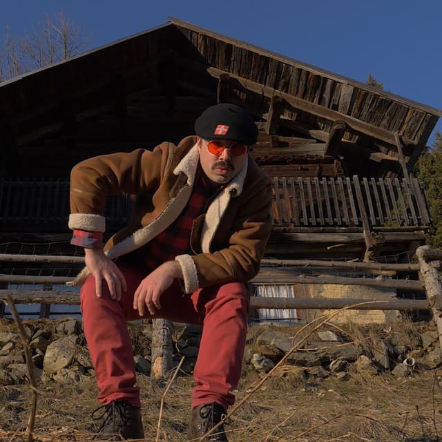 Album cover art for Chalet Vindieu - Single