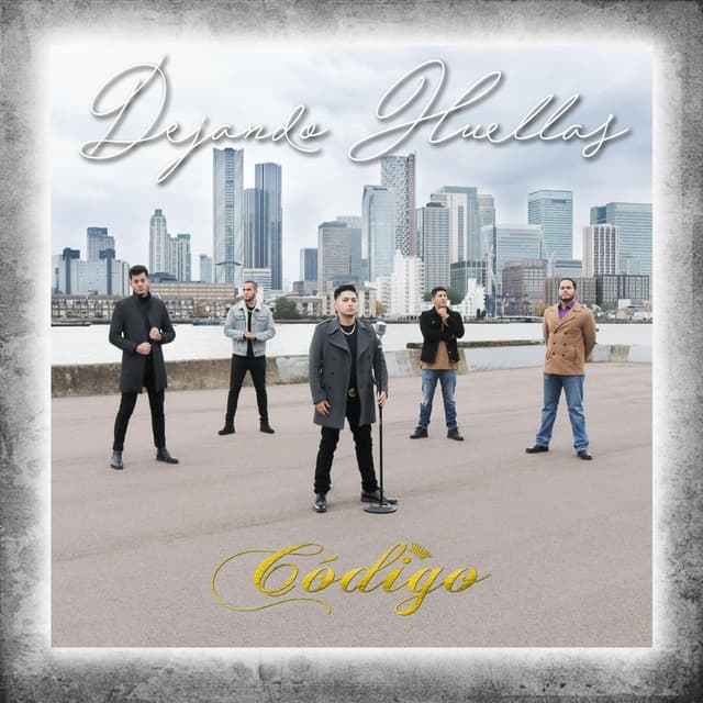 Album cover art for Dejando Huellas