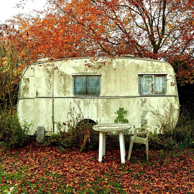 Album cover art for Hollow Ponds