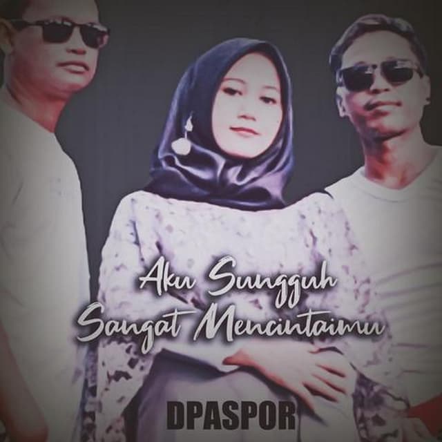 Album cover art for Aku Sungguh Sangat Mencintaimu