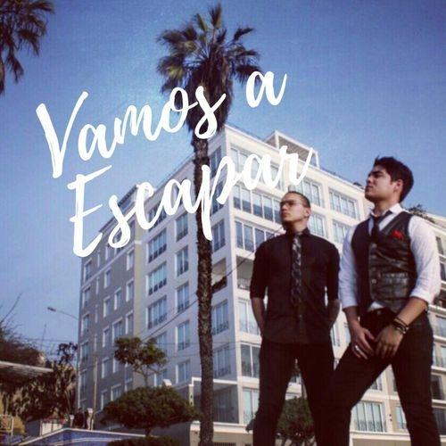 Album cover art for Vamos a Escapar