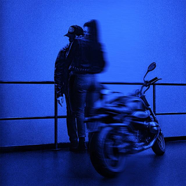 Album cover art for AVEC TOI