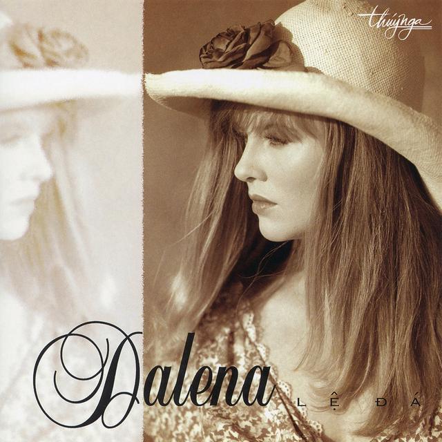 Album cover art for Lệ đá