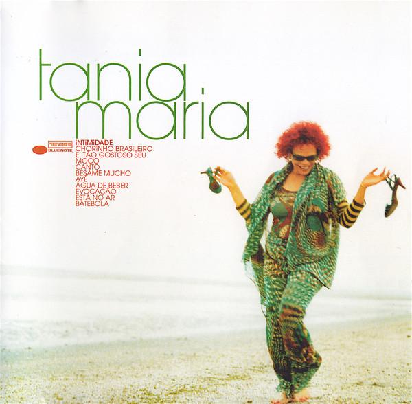 Album cover art for Intimidade