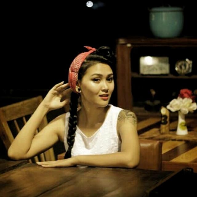 Album cover art for Aku Yang Malang, Vol. 4