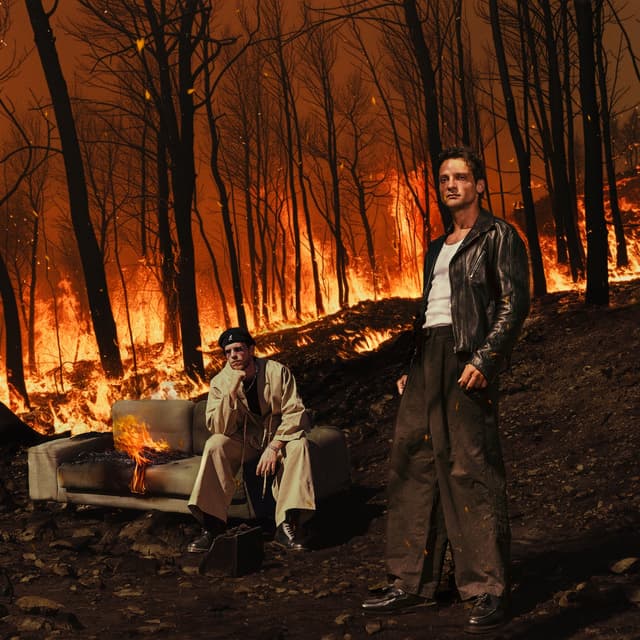 Album cover art for Les cendres