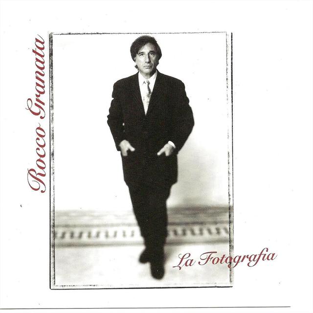 Album cover art for La Fotografia
