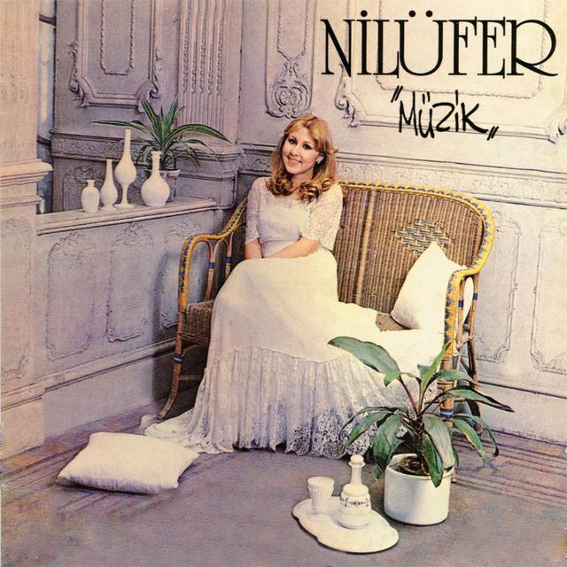 Album cover art for Müzik