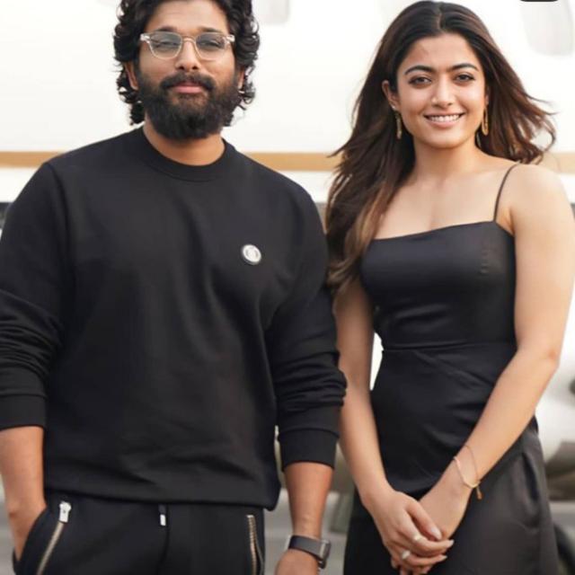 Album cover art for Dil Galti Kar Baitha Hai