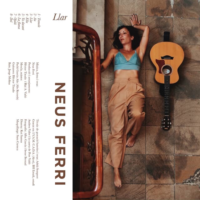 Album cover art for Llar
