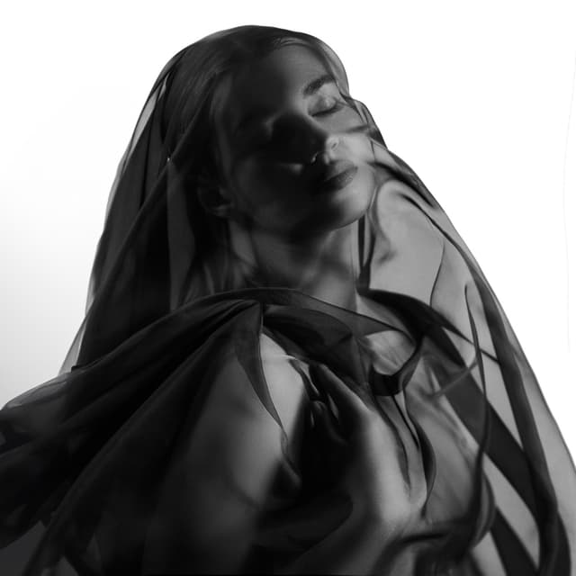 Album cover art for Нравится