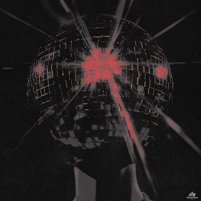 Album cover art for Кружит голову