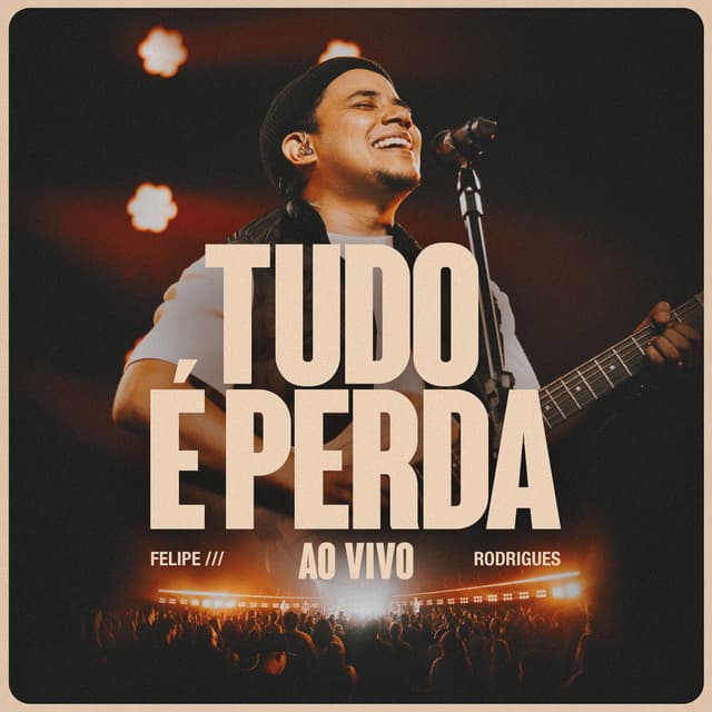 Album cover art for Tudo É Perda