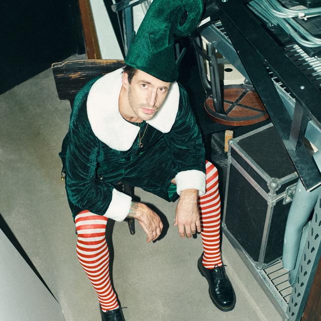 Album cover art for Kalėdos ištinka